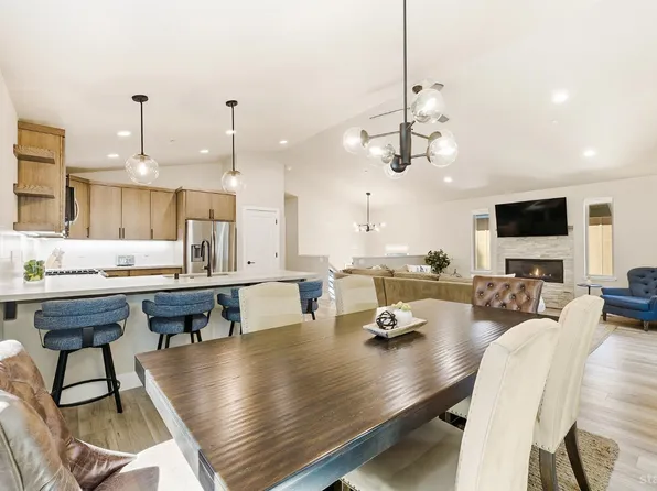 1251 Margaret Ave, South Lake Tahoe, CA 96150