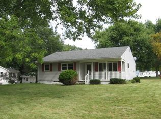 5341 Foulk Rd, Waterloo, IA 50702