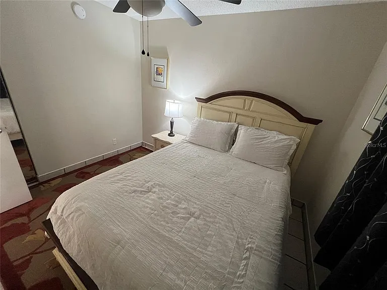 1515 Pinellas Way S #15 — Photo 32
