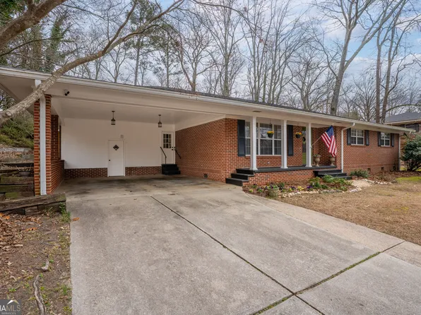 387 Hollywood Cir, Gainesville, GA 30501