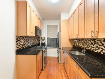 7401 4th Avenue #B6, Brooklyn, NY, 11209