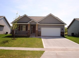 2114 NW 31st St, Ankeny, IA 50023