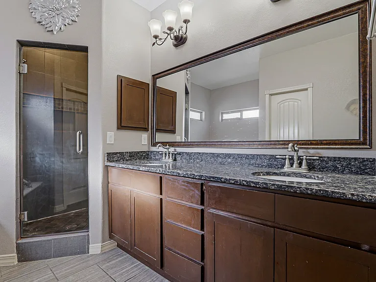 14293 Meadow Lake Ave — Photo 25