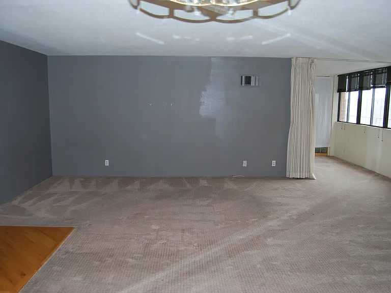 1551 Larimer St #402 — Photo 3
