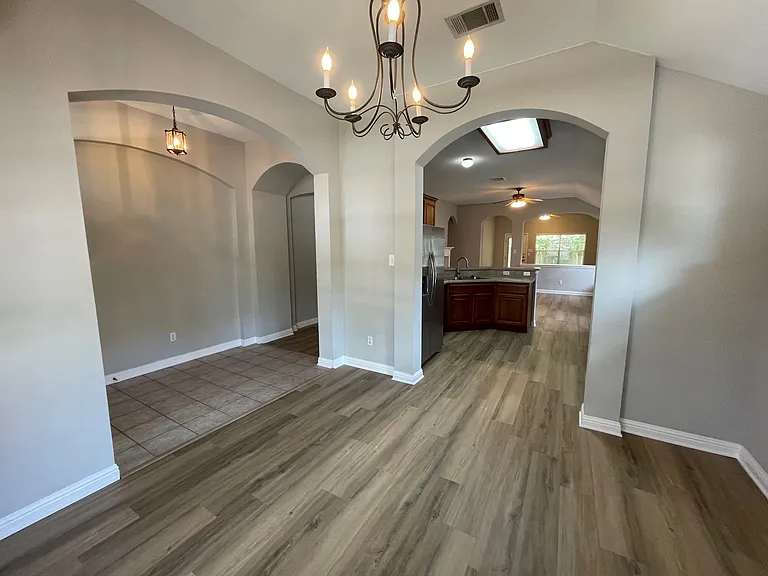 10025 Mount Rainier Dr — Photo 6