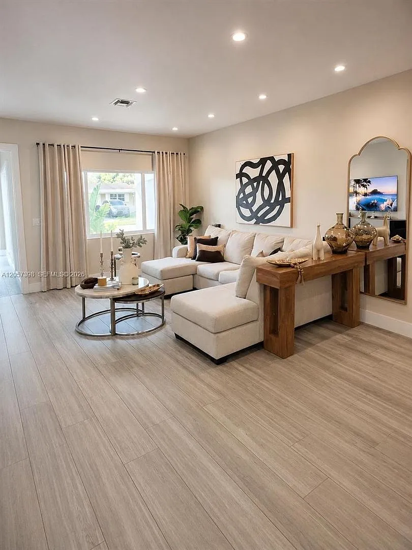6958 Park Street, Hollywood, FL 33024 - 3834 — Photo 3