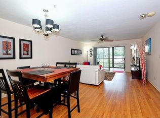 128 Pinebrook Dr, Fort Myers, FL 33907