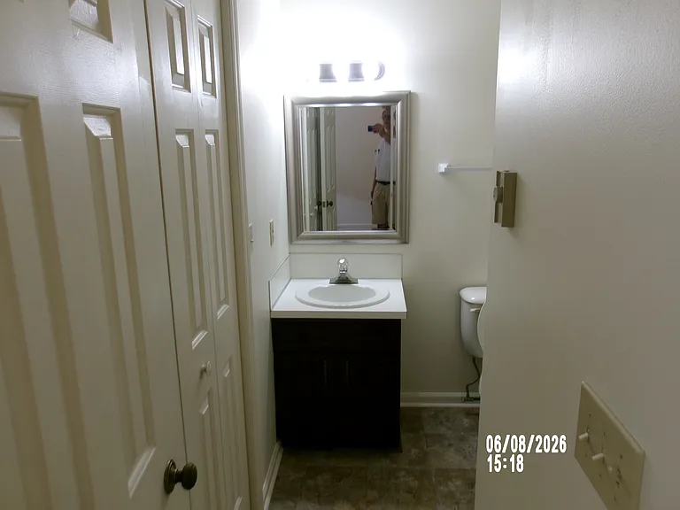 733 9th Ave NE #733 — Photo 10