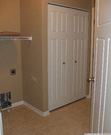 5th image of 3308B 126th Lane NE