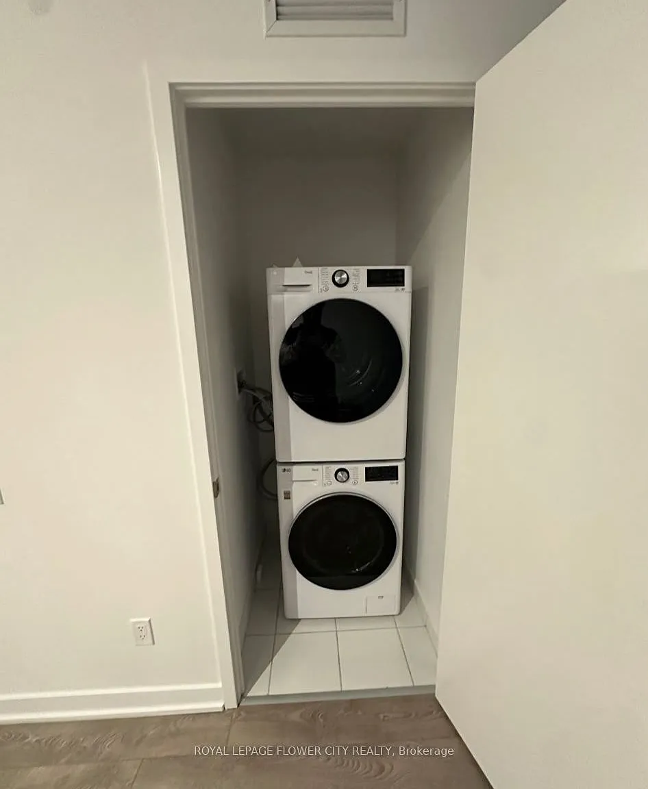 1 bed, $2,100 — Photo 2