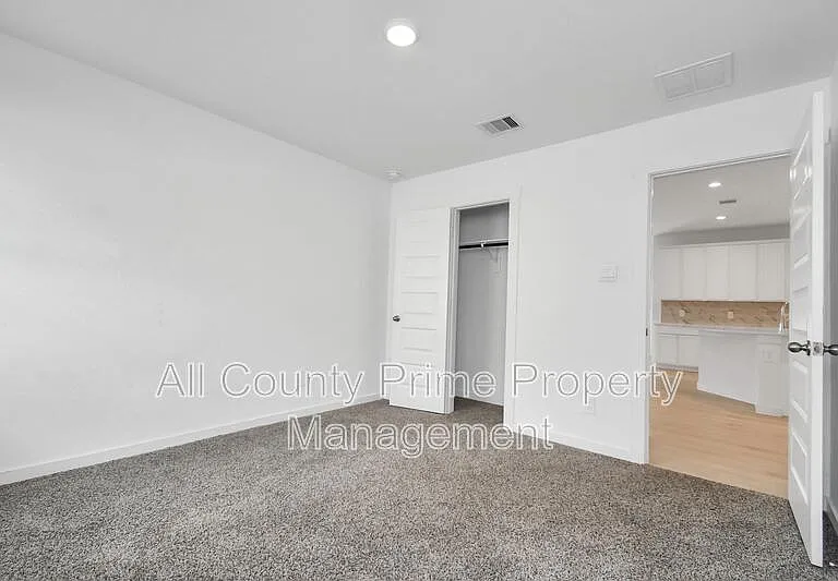 29935 Gallatin River Ln — Photo 25