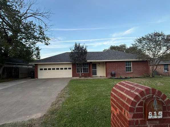 815 E 1st St, Weatherford, TX 76086