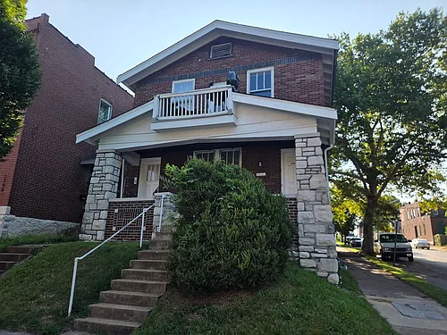 3260 Michigan Ave Photo 1
