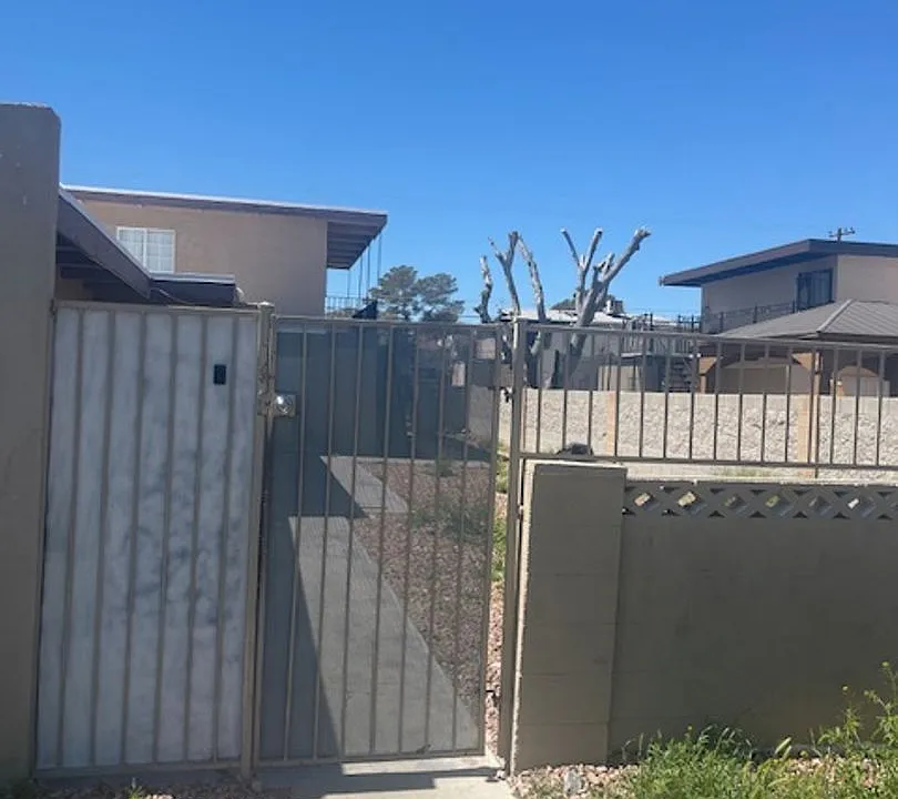 3221 Arlene Way