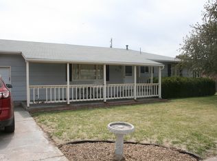 607 Manor Ct, Sublette, KS 67877