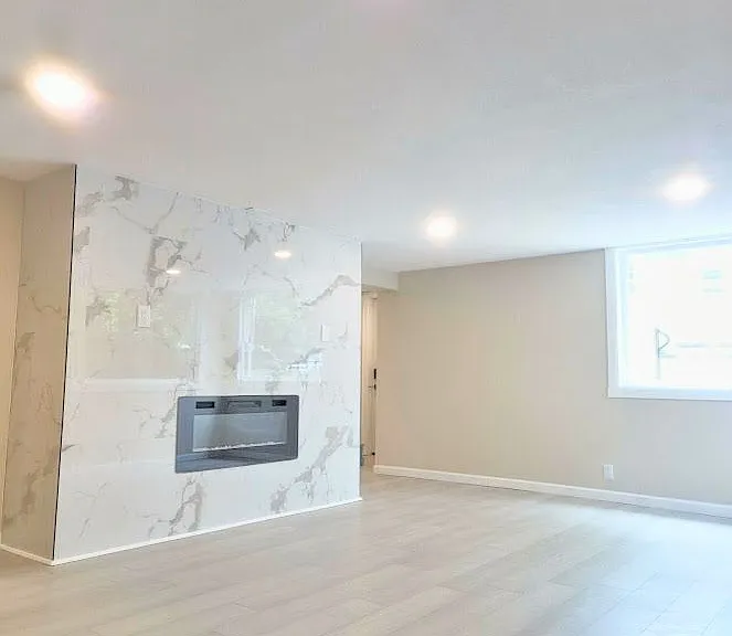4025 54th St #BASEMENT — Photo 1
