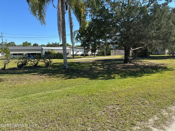 100 IOWA Street, Crescent City, FL 32112