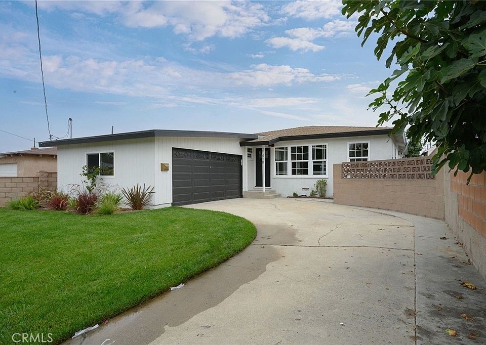 1st image of 21410 Halldale Ave