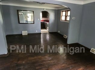 2108 Brooks St, Flint, MI 48507