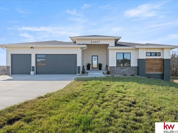 34657 Church Rd, Louisville, NE 68037