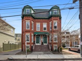 262 Sidney St #3, Cambridge, MA 02139