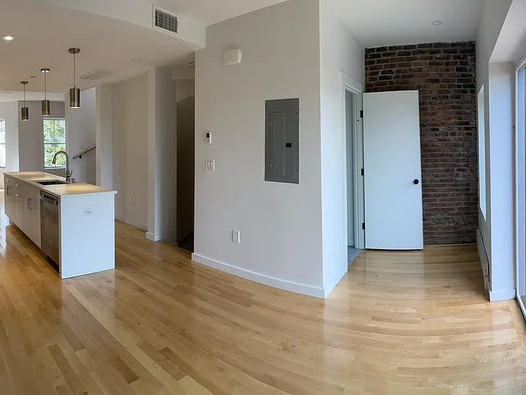 55 Delle Ave #B — Photo 16