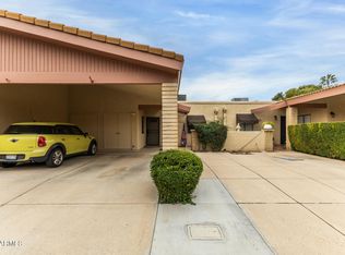 2707 E Shaw Butte Dr, Phoenix, AZ 85028