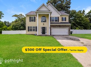 2021 Mill Lake Rd, Suffolk, VA 23434