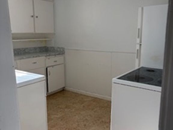 5th image of 292 S 400 E #292