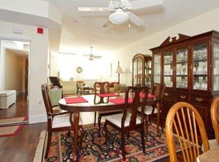 619 Pine St, Philadelphia, PA 19106