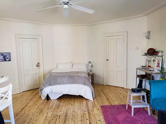 Rented by Frank Valvo Real Estate | media 16