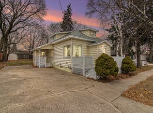 128 Ford St, Manistee, MI 49660