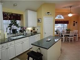5th image of 1711 Pincher Creek Dr