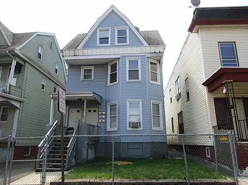 1st image of 87 Eaton Pl