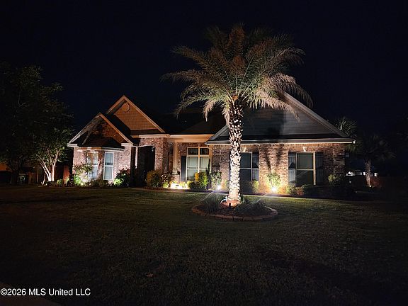 3rd image of 10481 Chapelwood Dr