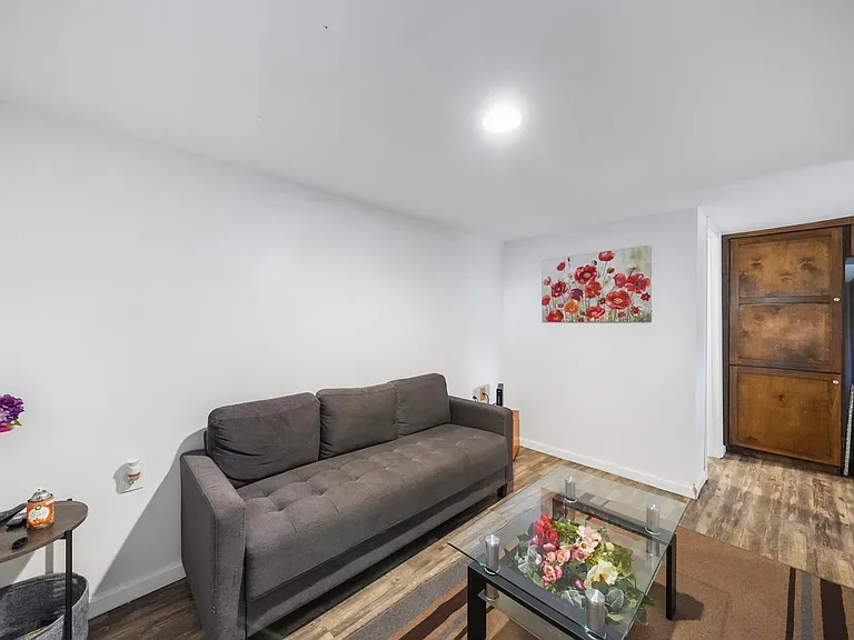8041 Howard Dr #1 — Photo 14