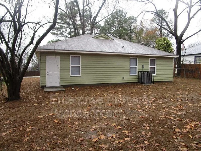 3490 Ardmore St — Photo 26