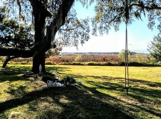 404 W Shore Dr, Brunswick, GA 31520