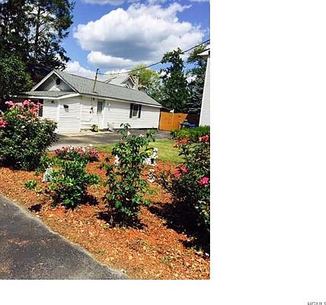 1st image of 40 Linden Ave #A
