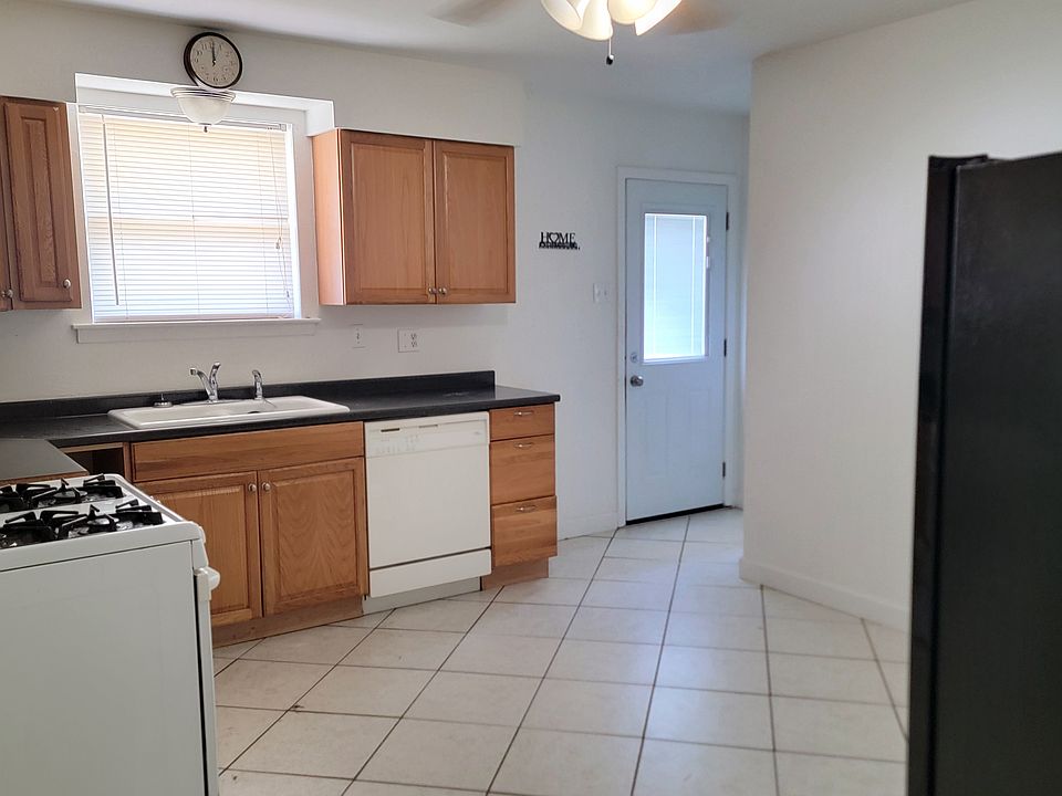 1st image of 517 Gassen St #1