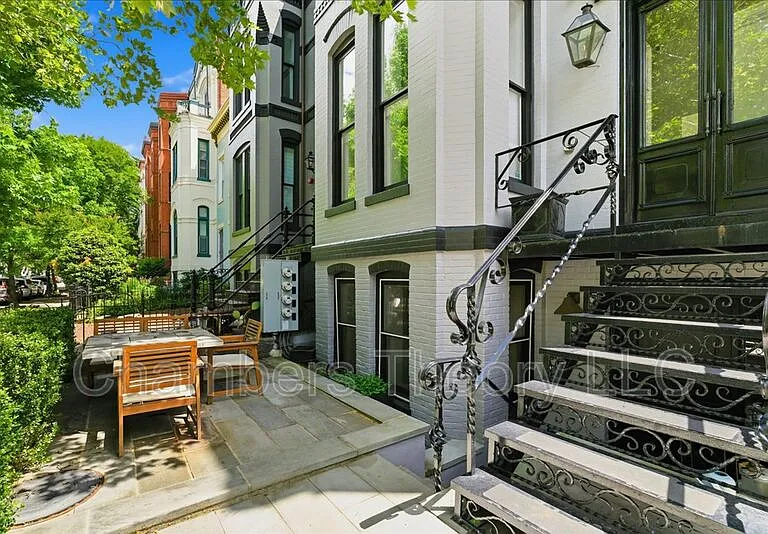 1516 Q St NW #1 — Photo 6