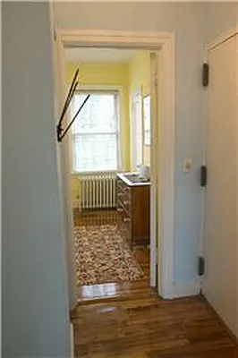 Rented by Adina Realty | media 34