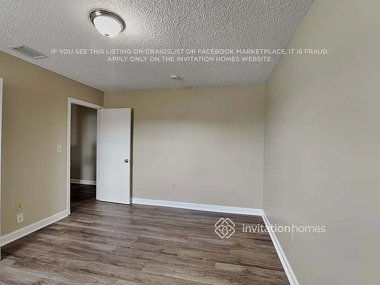 10420 SW 67th St — Photo 15