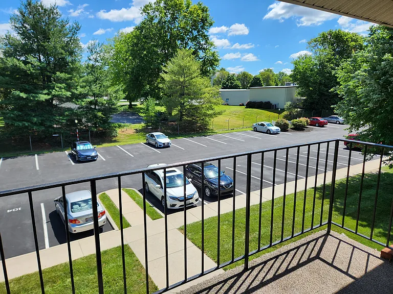 1635 Edgewood Pl #204 — Photo 26