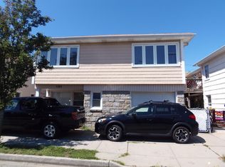 131 Cleveland Ave, Long Beach, NY 11561