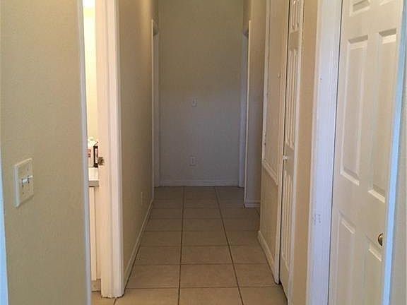 3rd image of 324 Hightower Ave S