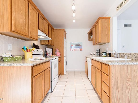 5th image of 2865 Instone Ct