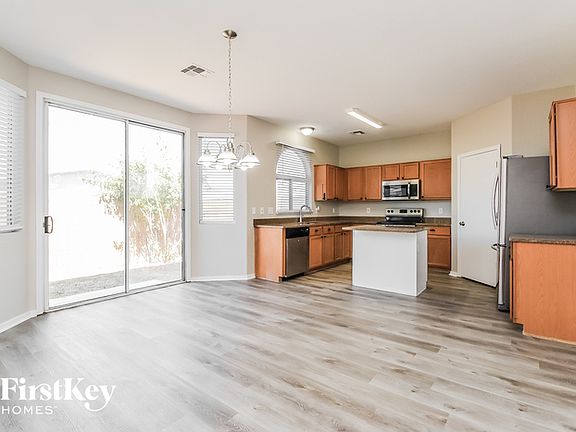 5th image of 40556 N Domiano St