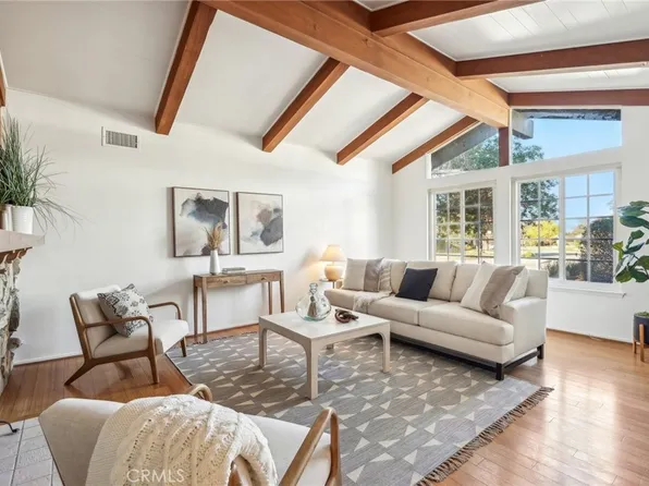 918 Ottawa Dr, Claremont, CA 91711