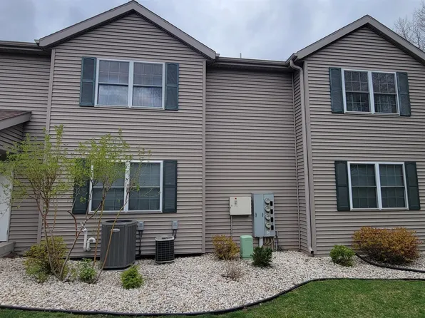41 Scenic Cir, Fond Du Lac, WI 54935